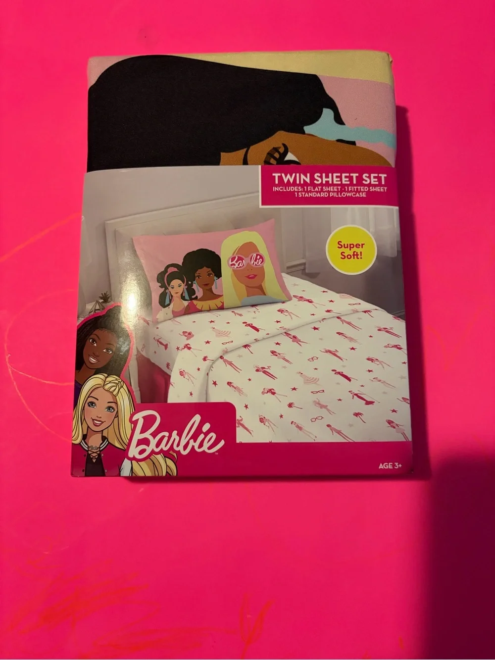 Barbie‎ Twin Sheet Set with Pink and White Flamingo Print